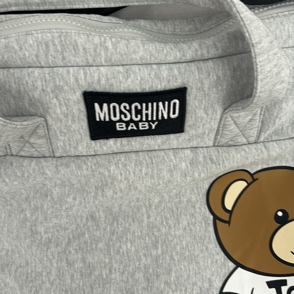 Moschino diaper bag with changing pad- brand new with tags - Picture 2 of 7